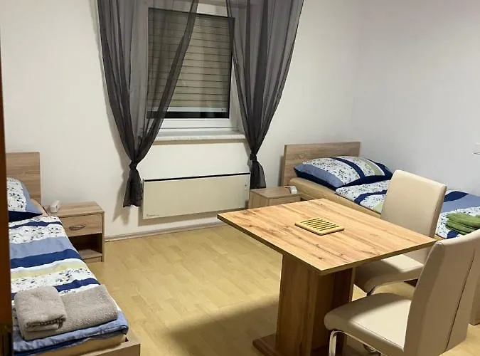 アパート Appartementhaus Lekic